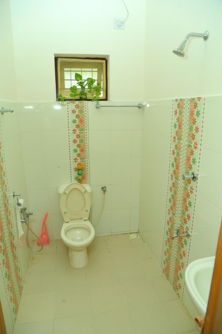 Manavalan House Bed and Breakfast Alwaye Buitenkant foto